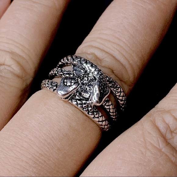 Unisex Men 2 Snake Heads Silver Plated Ring - Picture 8 of 11